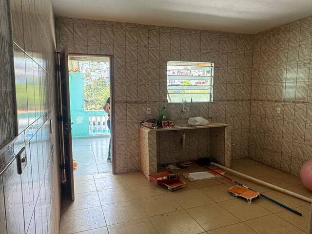 Locação em VILA RICA - Santo André