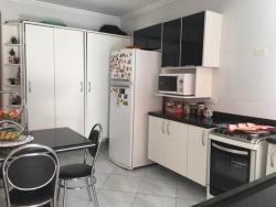 Sobrado para Venda em Santo André - 4